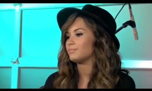 Ask Me Anything Demi Lovato Interview On VH1 356