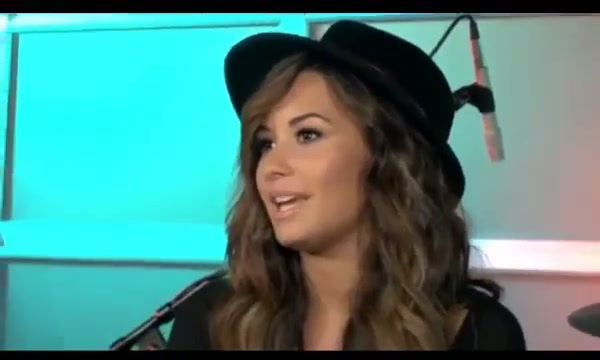 Ask Me Anything Demi Lovato Interview On VH1 358