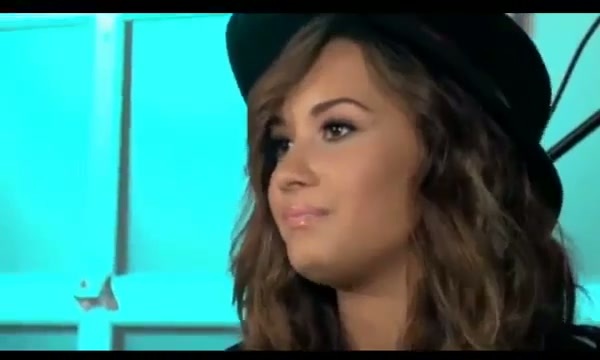 Ask Me Anything Demi Lovato Interview On VH1 367