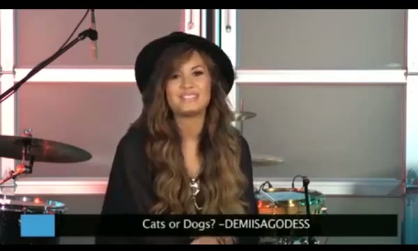Ask Me Anything Demi Lovato Interview On VH1 393
