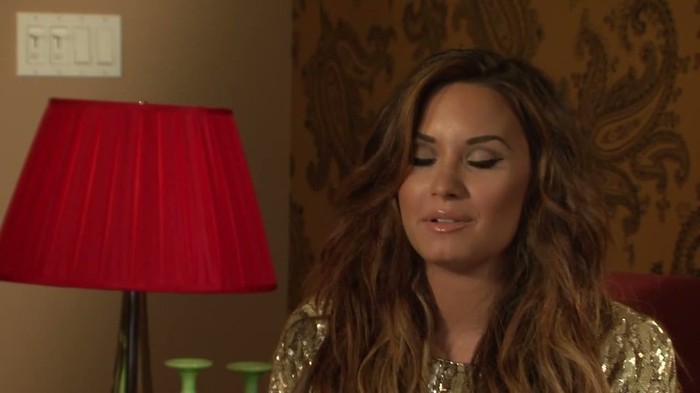 Behind The Scenes with Demi Lovato_ Latina Magazine Cover Shoot 311