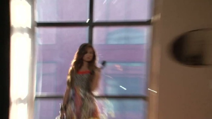 Behind The Scenes with Demi Lovato_ Latina Magazine Cover Shoot 414