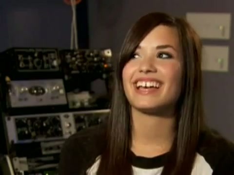 Demi in the recording studio. 514 - Demilush - In the recording studio - Part oo2