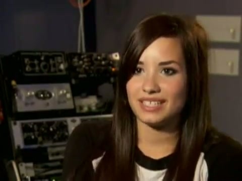 Demi in the recording studio. 656 - Demilush - In the recording studio - Part oo2