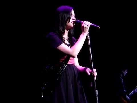 Demi Lovato - _Don\'t Forget_ - Live @ DTE Energy Music Theatre - August 18_ 2009 080
