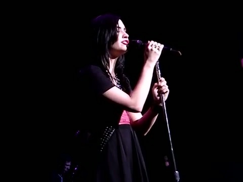Demi Lovato - _Don\'t Forget_ - Live @ DTE Energy Music Theatre - August 18_ 2009 523