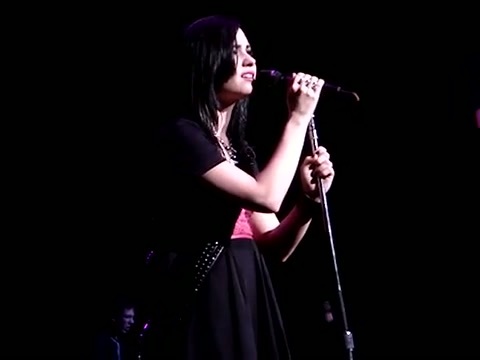 Demi Lovato - _Don\'t Forget_ - Live @ DTE Energy Music Theatre - August 18_ 2009 539