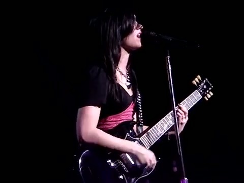 Demi Lovato - _Don\'t Forget_ - Live @ DTE Energy Music Theatre - August 18_ 2009 1034