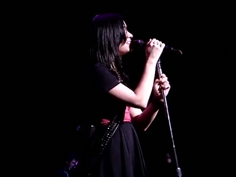 Demi Lovato - _Don\'t Forget_ - Live @ DTE Energy Music Theatre - August 18_ 2009 476