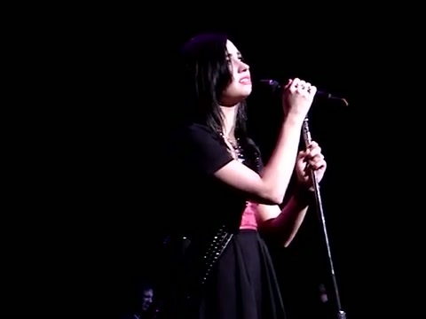 Demi Lovato - _Don\'t Forget_ - Live @ DTE Energy Music Theatre - August 18_ 2009 483