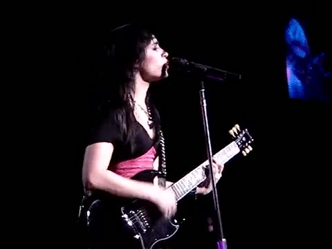 Demi Lovato - _Don\'t Forget_ - Live @ DTE Energy Music Theatre - August 18_ 2009 975