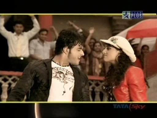 29734_122659161082590_100000155195110_330885_433883_n - Angad Hasija
