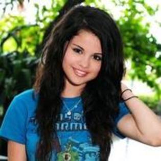 58238889_HKBAWSB2 - selena gomez