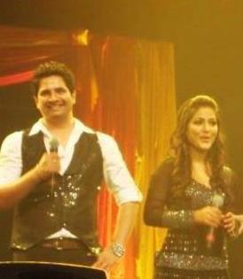 305250_277312992301992_121004084599551_945914_1400839711_n - Hina Khan