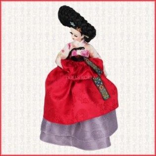 korean-barbie-doll-with-hanbok-gisaeng-hwang-jini - Hwang Jin Yi Papusi