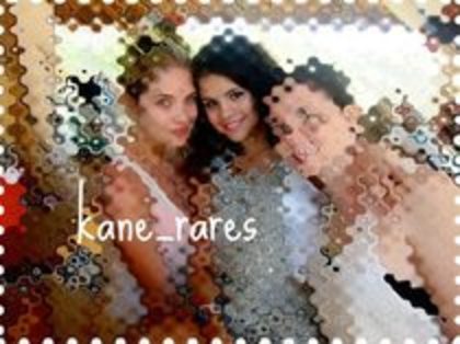 59647356_XAMJNXI - selena gomez