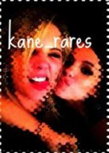 59647717_KBNTEEO - selena gomez