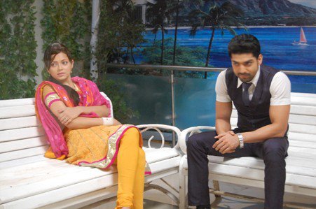 216610_254878451197484_109723285713002_957763_6941581_n - GEET Hui Sabse Parayi Picture Gallery I