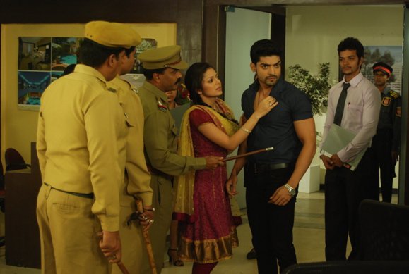 267957_236500629701933_109723285713002_887574_7336517_n