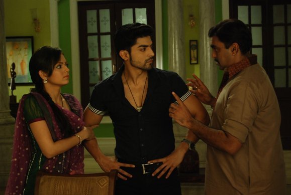 270700_235015893183740_109723285713002_875292_8298162_n