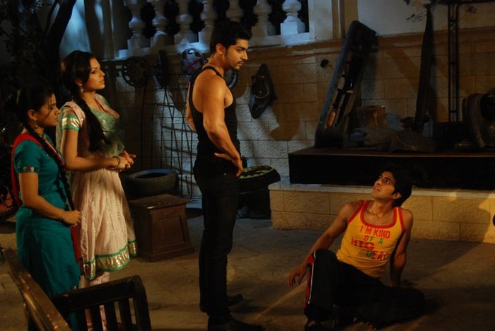 248605_223173027701360_109723285713002_840977_918851_n