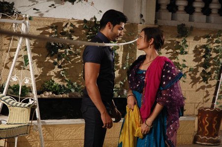 252570_221389051213091_109723285713002_825929_8275918_n