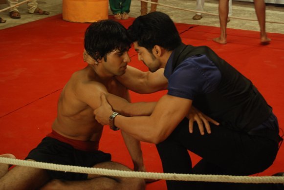 254961_222972594388070_109723285713002_839436_5635147_n - GEET Hui Sabse Parayi Picture Gallery II