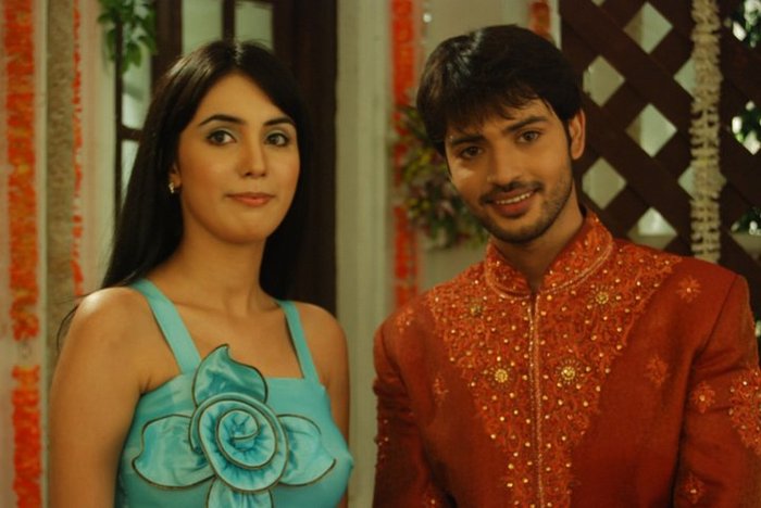 260033_226881293997200_109723285713002_866885_2948671_n - GEET Hui Sabse Parayi Picture Gallery II