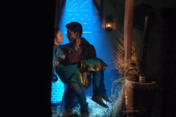 227773_217309461621050_109723285713002_798411_2846001_n - GEET Hui Sabse Parayi Picture Gallery II