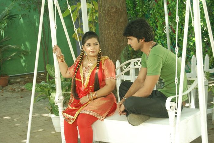 247952_220063648012298_109723285713002_816723_6307383_n