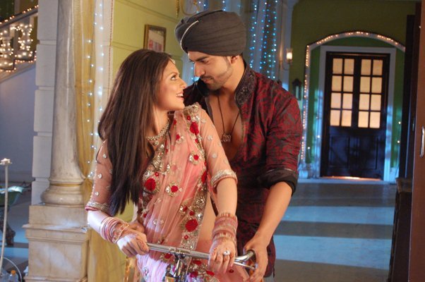 221633_215871715098158_109723285713002_790377_4740999_n