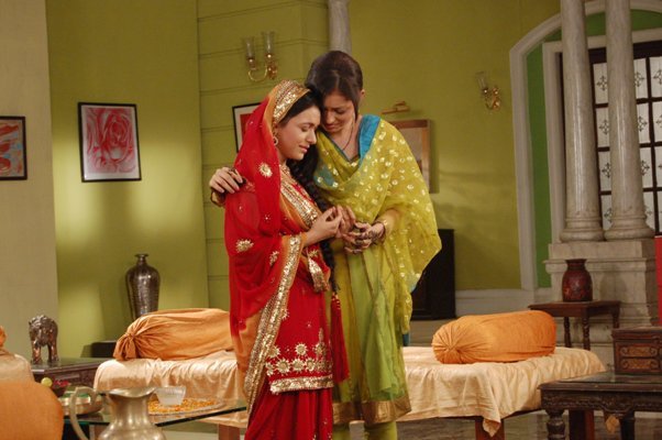 222685_214706055214724_109723285713002_782225_626056_n