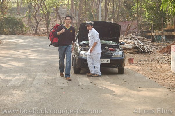 206333_209794142372582_109723285713002_745157_4714349_n - GEET Hui Sabse Parayi Picture Gallery II