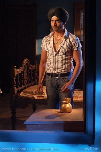 207619_208735125811817_6759310_n - GEET Hui Sabse Parayi Picture Gallery II