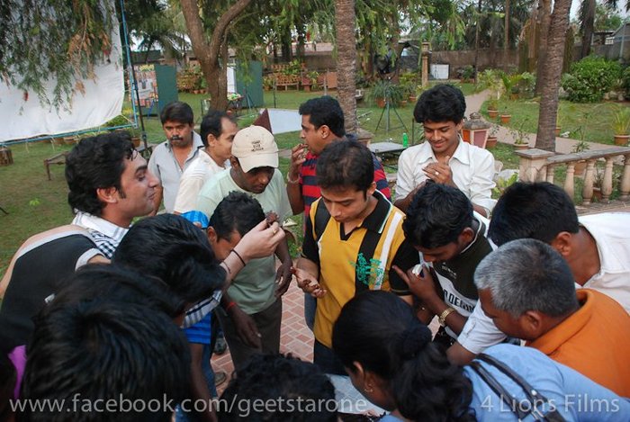 215473_208227279195935_109723285713002_732616_1977196_n