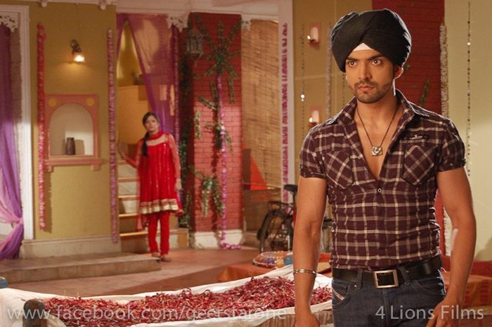 215757_208031102548886_109723285713002_730863_3611940_n