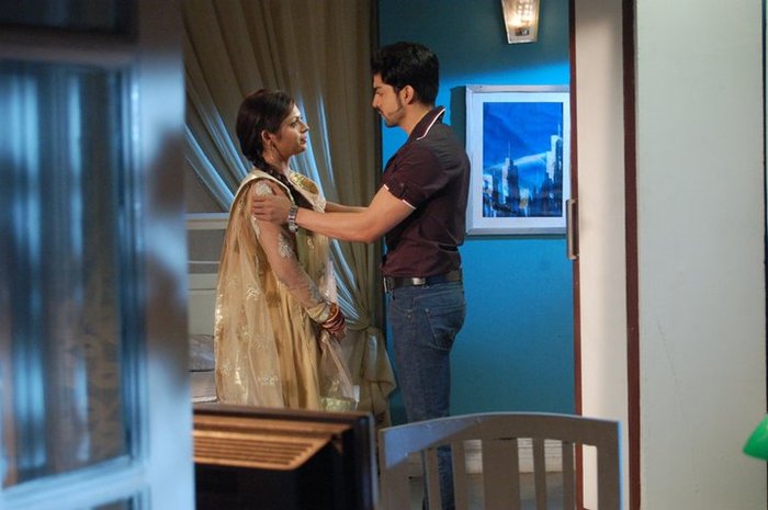 195854_200131973338799_109723285713002_675952_7276231_n