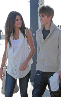 56 - Selena and Justin