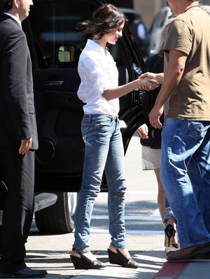 normal_selenafan013 - Out and about in hollywood