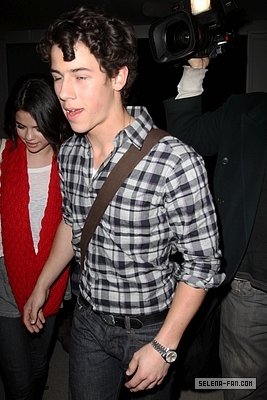 normal_016 - FEBRUARY 2ND - Has dinner with Nick Jonas at Philippe Chow