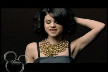 normal_052 - Selena Gomez Naturally
