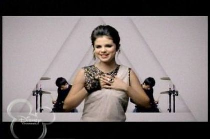 normal_111 - Selena Gomez Naturally