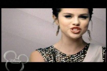 normal_159 - Selena Gomez Naturally