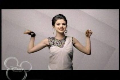 normal_164 - Selena Gomez Naturally