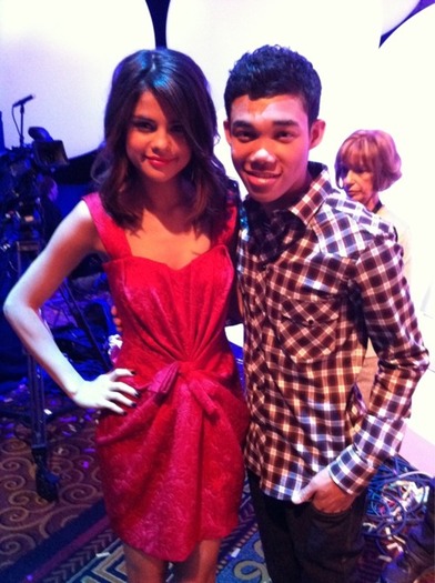 tumblr_lndy8o7MF21qg2yu2o1_500