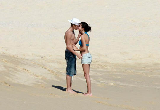 hubzs - Selena Gomez si Justin Bieber dupa nunta in Mexico