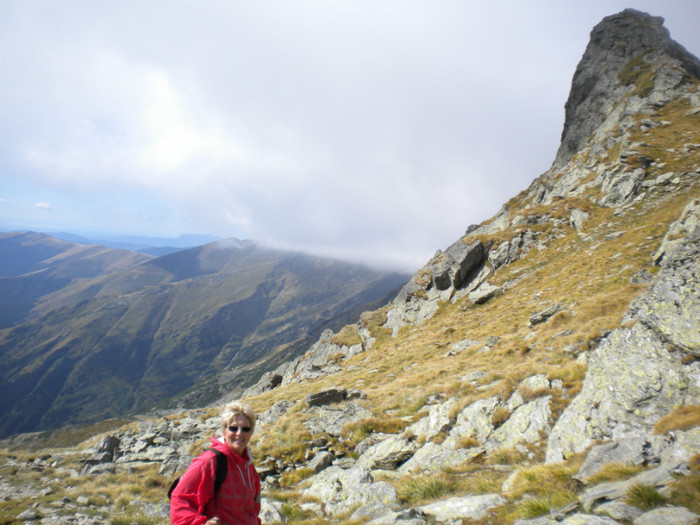 MUNTII FAGARAS- LACUL CALTUN 10.09.2011 (103)