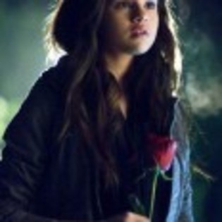 Selena_Gomez_1238592902_1 - 0 Allo aici salutati
