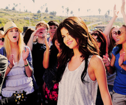 tumblr_lubj2eVS321qk2enlo1_500_thumb