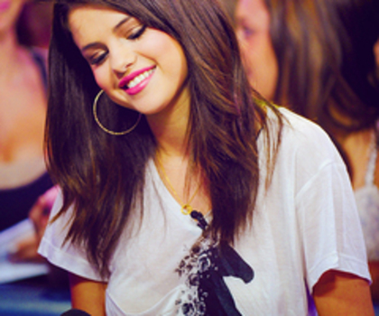 tumblr_lwyslunKdz1r99wsvo1_500_thumb